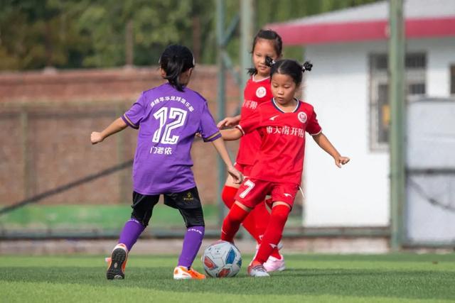 周琦11分首钢不敌广厦 王哲林18+15上海胜北控