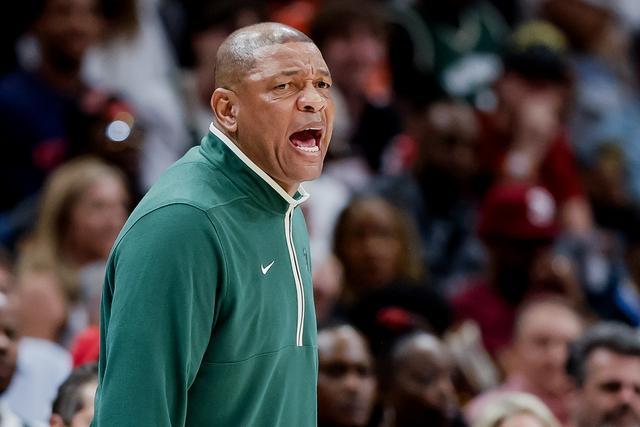 太阳险胜独行侠豪取7连胜 森林狼大胜开拓者